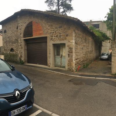 Facade sur rue des granges