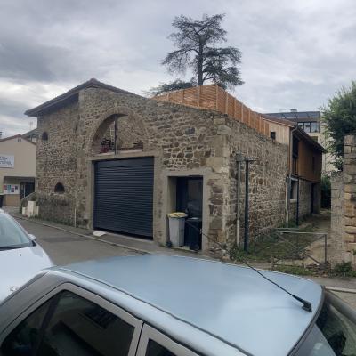 Facade sur rue des granges